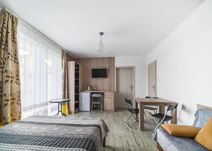 ホームステイ Aplauz *