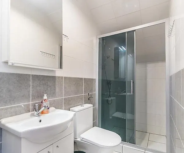 Rum i privatbostad Aplauz